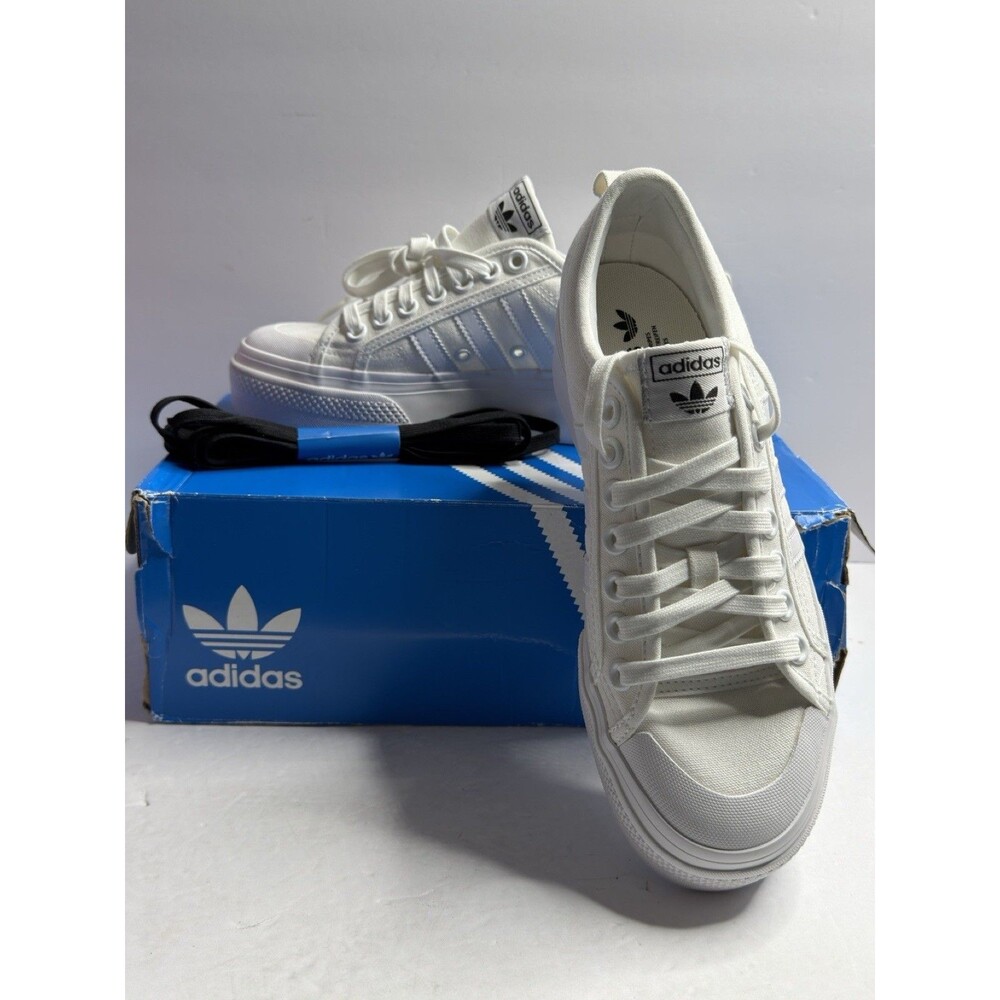 NEW Adidas Nizza Platform Women 8 Triple White - FV5322  Damaged Box